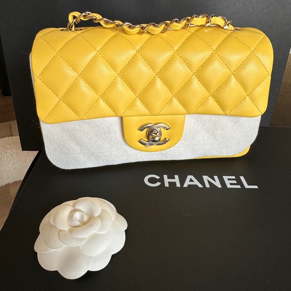 FULL SET - CHANEL Classic Rectangle Mini (Yellow with Champagne Gold HW) - Picture 11 of 17